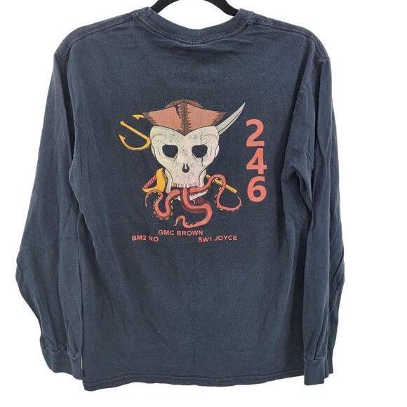 Gildan Other - Y2K Long Sleeve Graphic T-shirt M Black Navy 246 Birthday Pirate Skull Faded